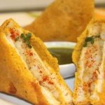 পাঁচ মিনিটেই মচমচে ব্রেড পাকোড়া